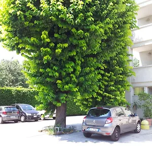 Post 2*, Bergamo Italië