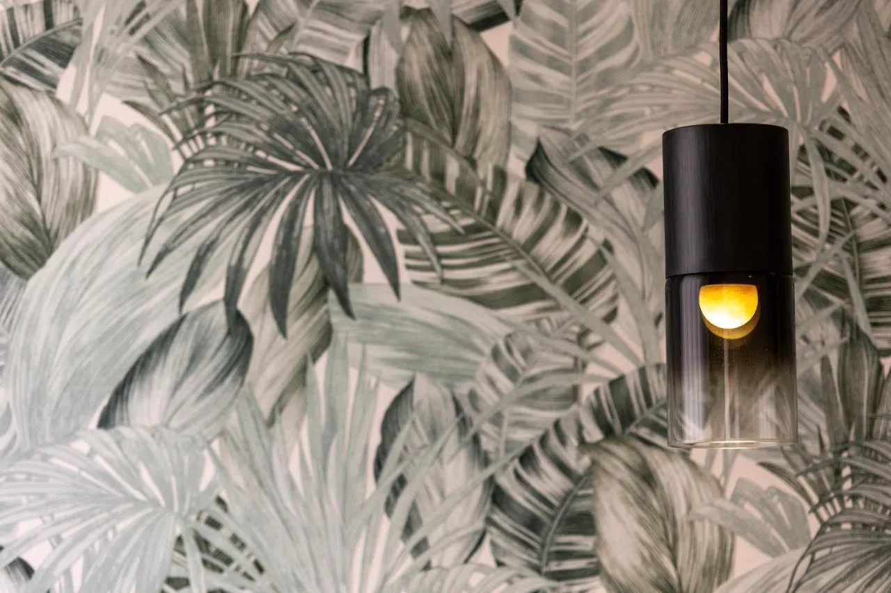 Le Gemme Di Cavour Luxury Rooms パレルモ 0*,